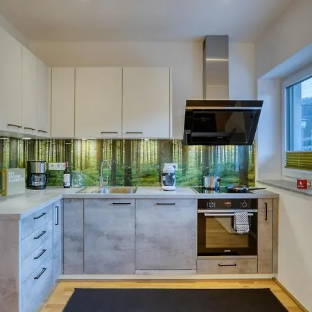 Na-home Streif Kitzbuhel